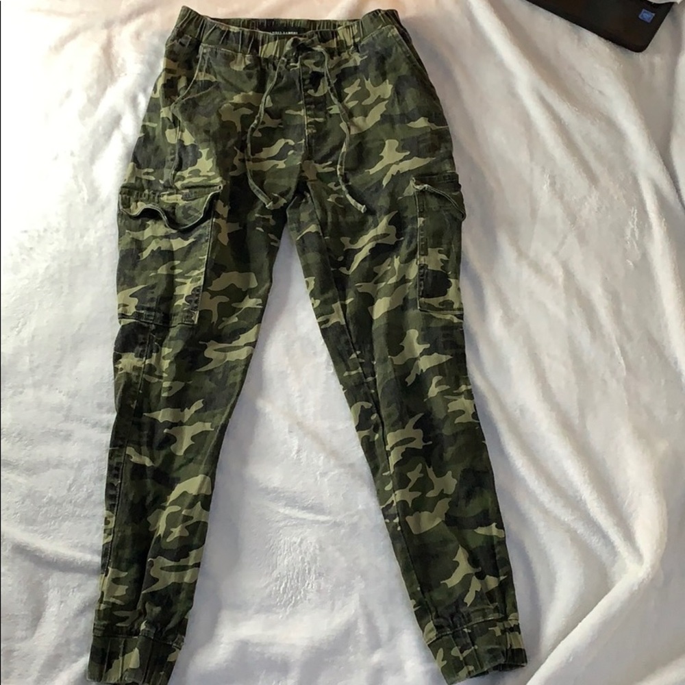 Camouflaged joggers